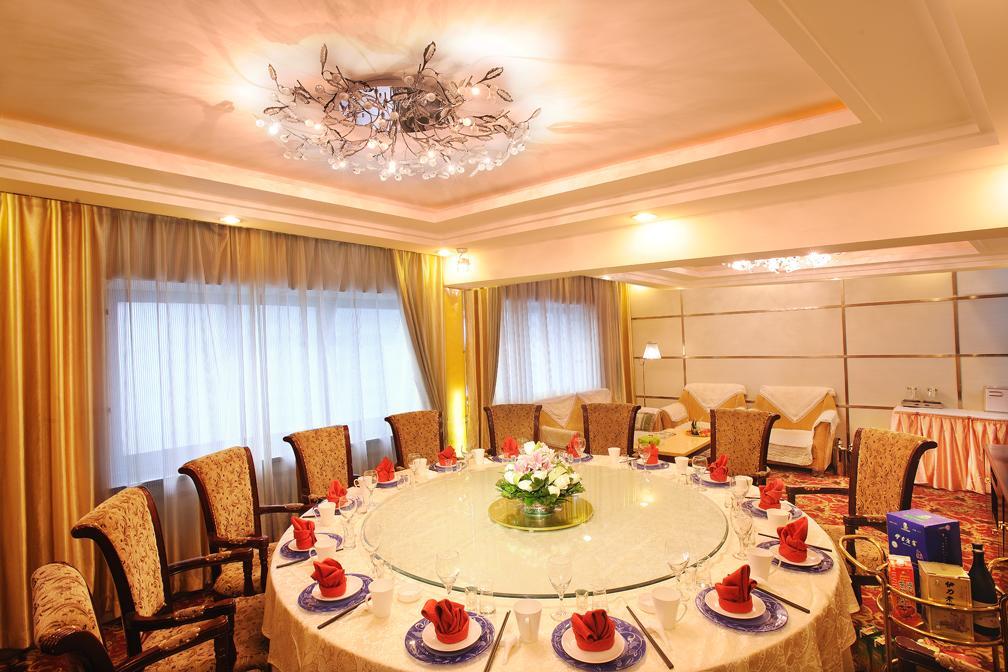 Urumqi Jingu Hotel Eksteriør bilde