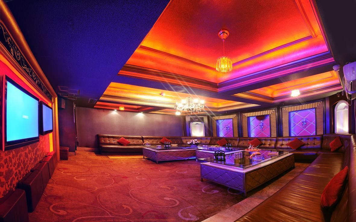 Urumqi Jingu Hotel Eksteriør bilde