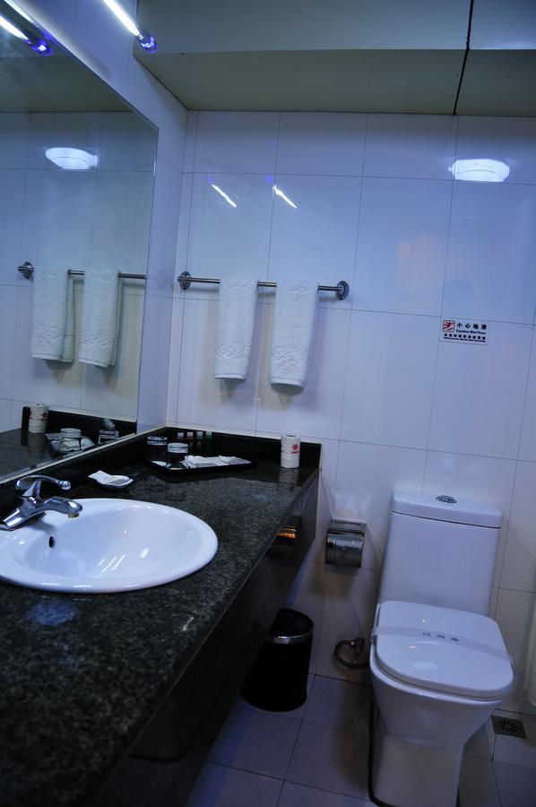 Urumqi Jingu Hotel Eksteriør bilde