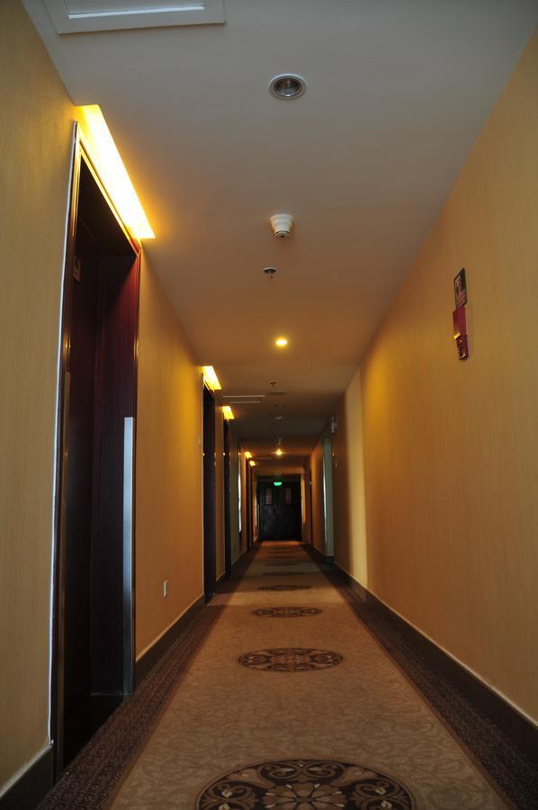 Urumqi Jingu Hotel Eksteriør bilde